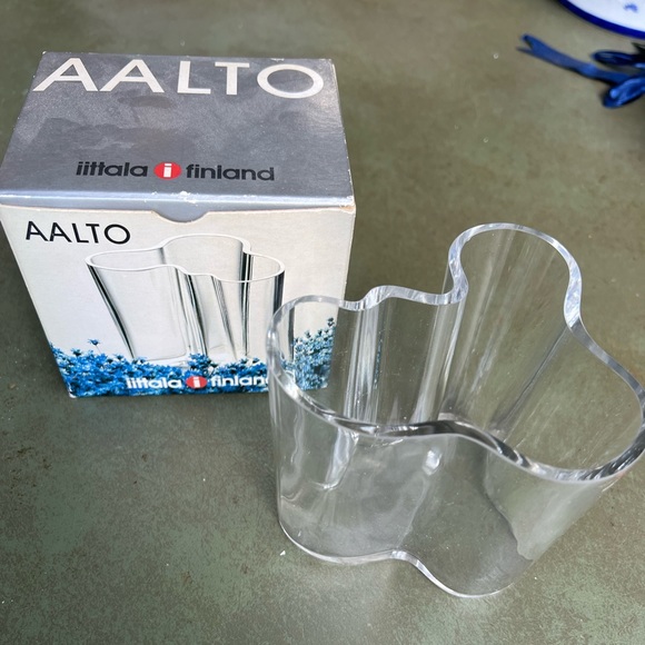 NWT Aalto vase, never used with sticker intact - Picture 1 of 5